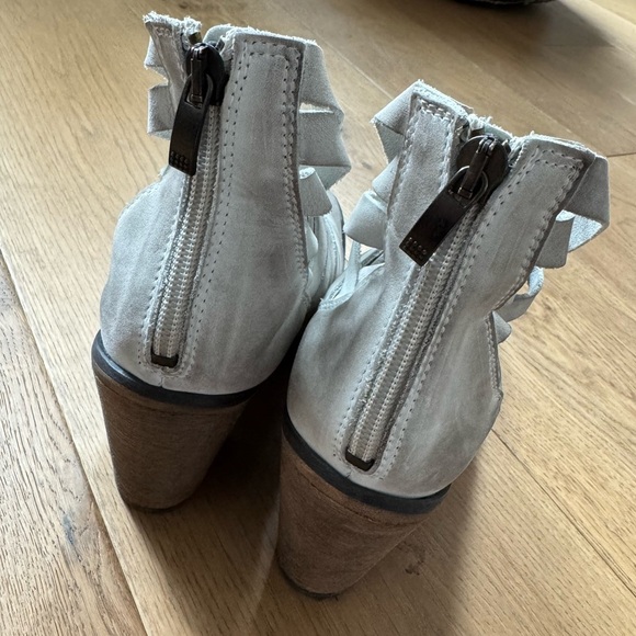 Free People Hybrid Leather Strappy Booties - Light Gray/White - Size 37 - EUC - Picture 9 of 10
